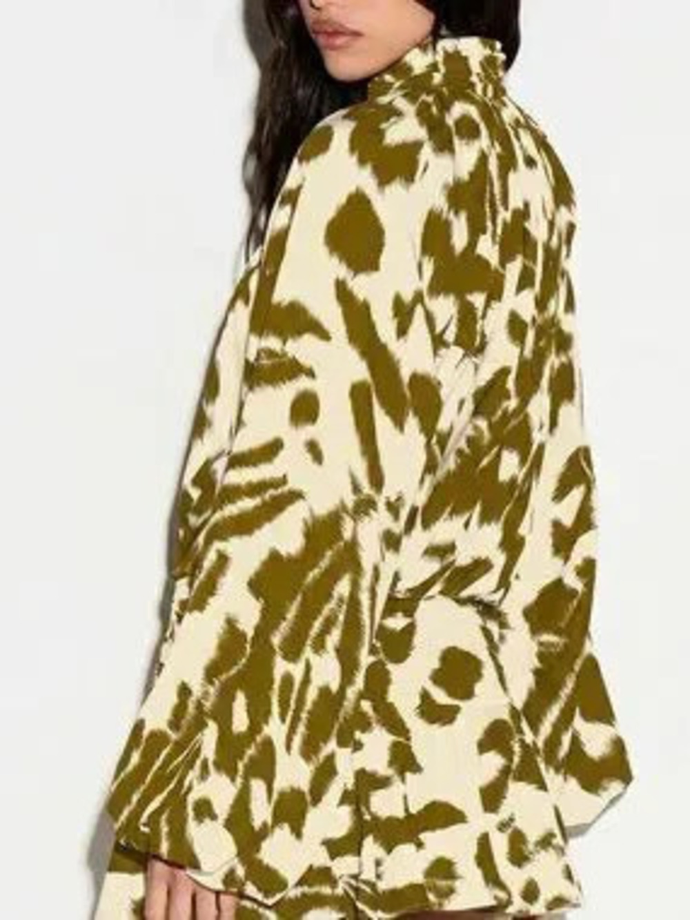 Green Elegant Women's High Neck Plunge Mini Dress with Cape Sleeves Animal Print
